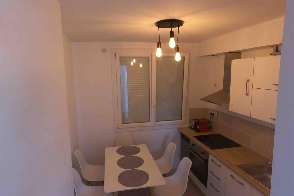 Tres Beau T4 A Frejus Plage Daire Dış mekan fotoğraf